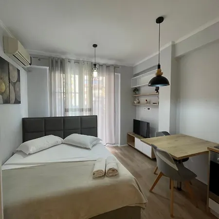 Sunshine Apartment
